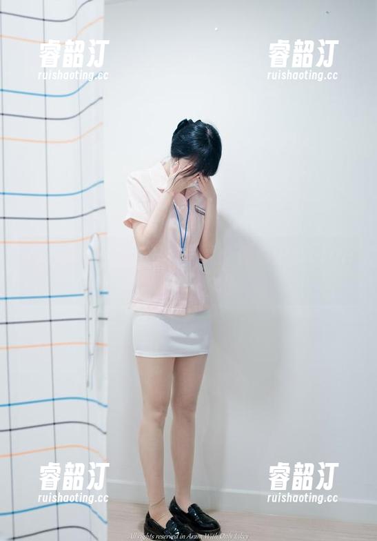 Aram(아람)的护士写真：传说中的cliniccouture？