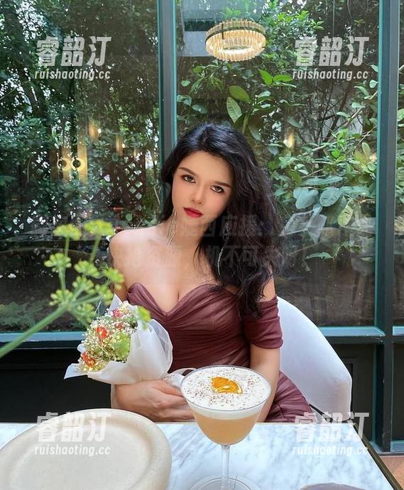 微密圈 - Jessie婕西应援：兔女郎作品，快抢资源，机不可失呀！