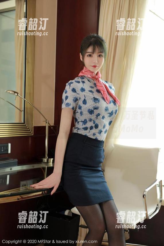 MFStar模范学院 - 吾家有女，万圣节私房为什么那么迷人——伊小七MoMo✧