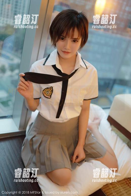 MFStar模范学院-良人非爱人 MFStar模范学院 - 请自带眼光,免费领取良人非爱人的黑白作品!