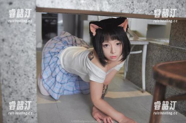 写真时间：Maruemon(마루에몽)在Gantz版本C中的绝妙姿势，真是替爱摄影的我震惊了！