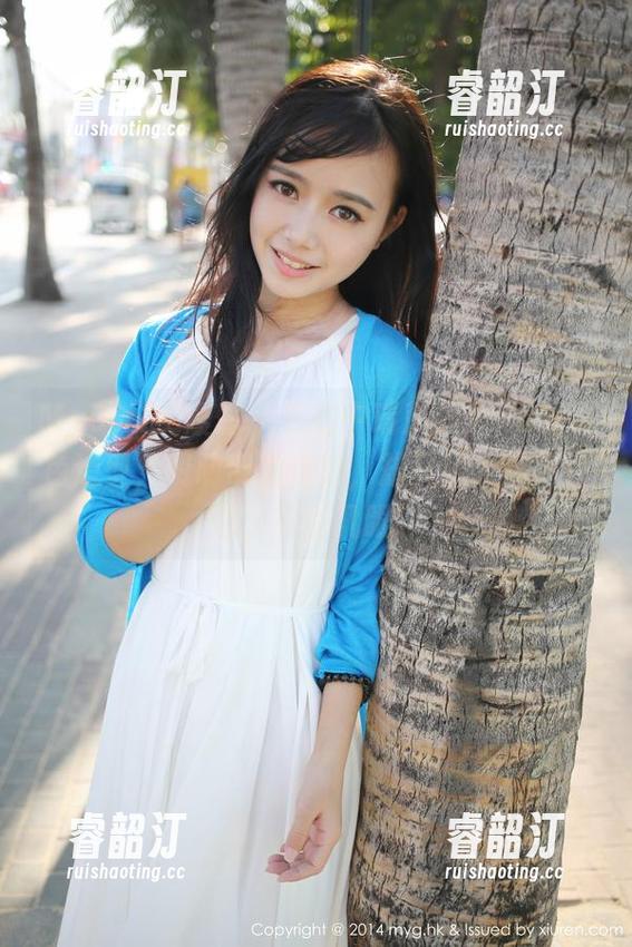MyGirl美媛馆-瑞莎Trista MyGirl美媛馆 - 私拍中瑞莎Trista的白色造型,明明带着优雅,却又让人忍不住想多打量几眼。
