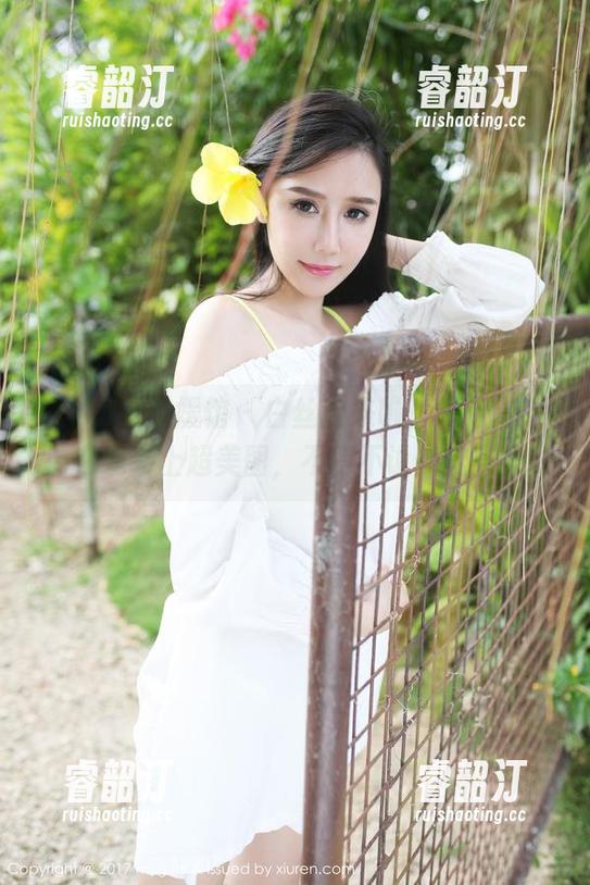 MyGirl美媛馆 - 白丝控来啦，陈怡曼coco在线奉上超美图，不得不说…这身材！
