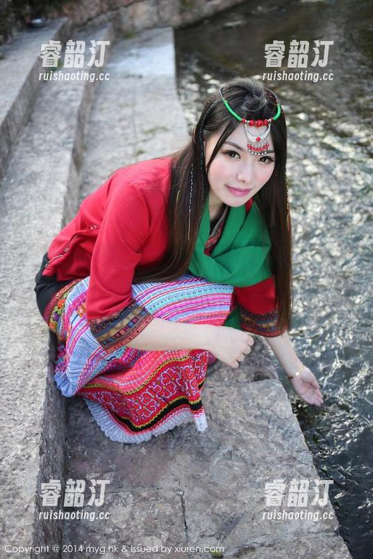 MyGirl美媛馆 - 陈怡曼coco精致泳装写真，像是把海滩带回了家，图包也附送咯
