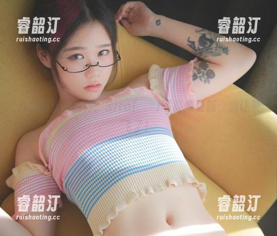 当厨娘遇上摄影：Sira(시라)写真集更新，别让菜飞了！