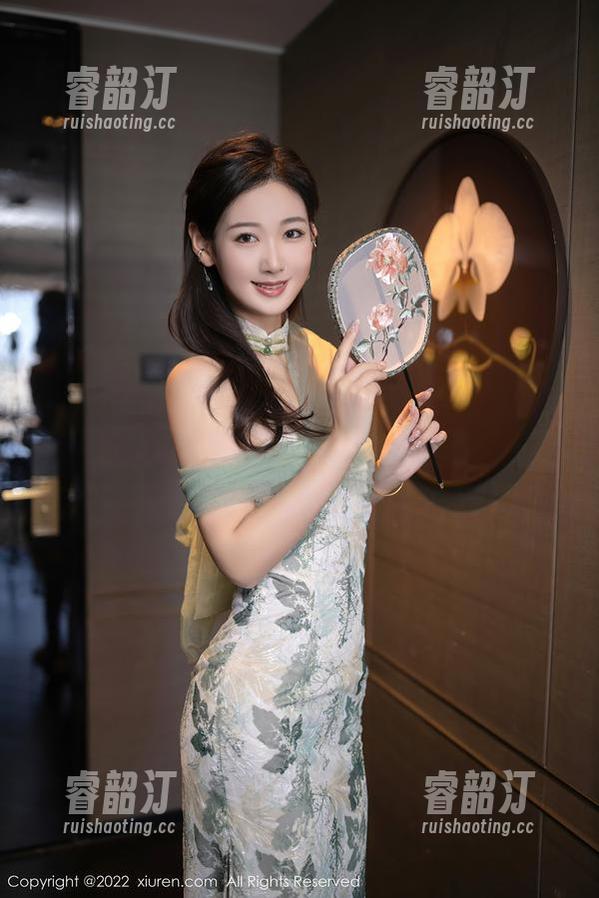 Xiuren秀人网 - 原图来了！小茉莉jasmine的海边“泳衣友谊”不怕水都不会沉，福利全送上～