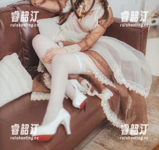 下载coser衣衣修女全集，不知道能不能带我到一个意想不到的地方！