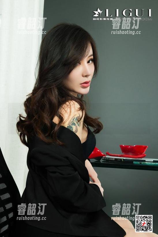 丽柜ligui-玉儿 丽柜ligui - 琳琅满目,玉儿的惬意玉足写真,谁说细节不重要?