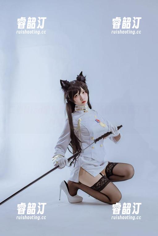 二佐Nisa的厨房狂欢，最新图集里藏了多少骚操作，快追！