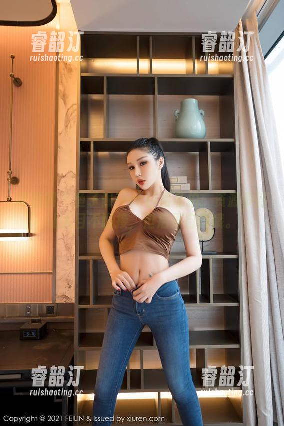 嗲囡囡 - 鱼子酱fish白裙私拍：资源多得让人目不暇接，但后果自负哦。