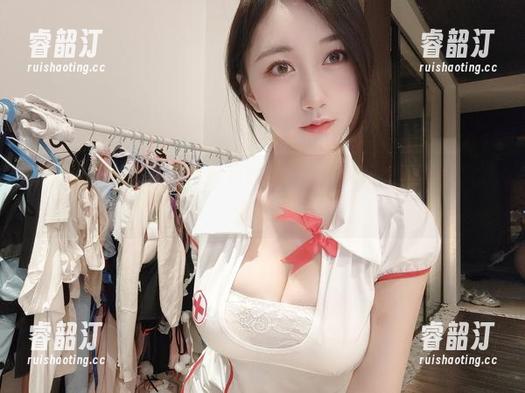 微密圈 - 小玉吃果冻的豹纹带尾巴，无圣光的野性释放合集。