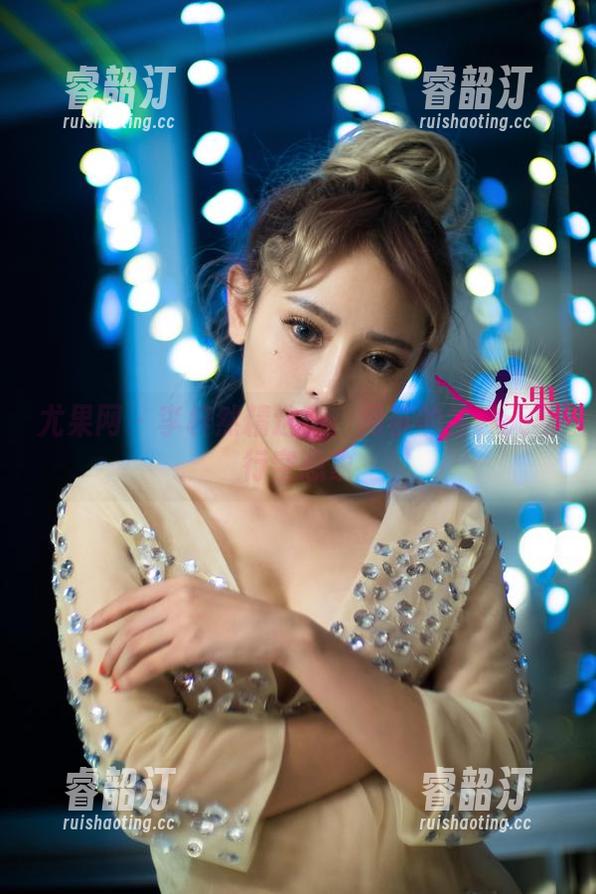 尤果网-李梓然 尤果网 - 李梓然精选集:网袜的各种天马行空想象