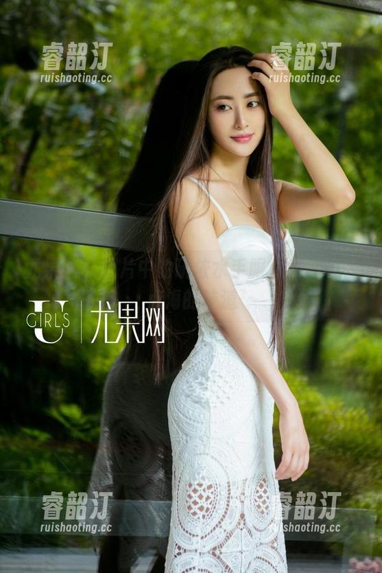 尤果网-研依 尤果网 - 图片中的研依水手服,果然带着点海的味道