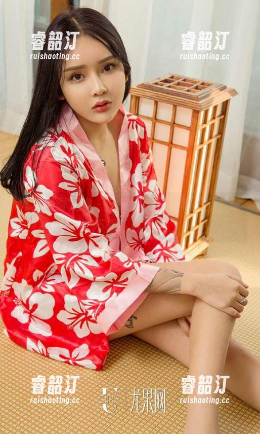 尤果网爱尤物 - 小妮妮的吊带写真集，谁不想下载呀？