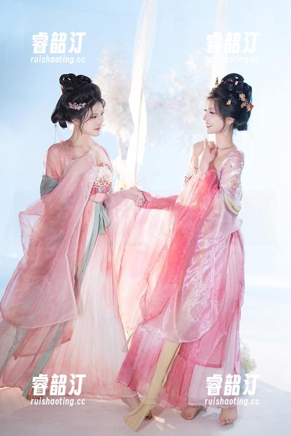 星澜是澜澜叫澜妹呀 拿出你的资源,星澜是澜澜叫澜妹呀的胜利女神兔女郎美图可不是白看的!