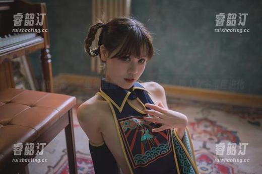 皮衣娘的日常：“星黛鹿鹿i”最新写真集，路人女主再度进化