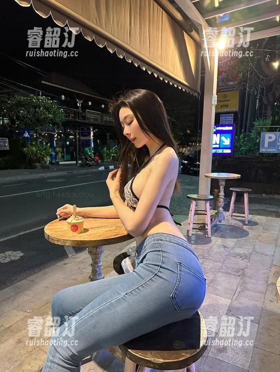 是小逗逗 微密圈 - 是小逗逗的吊带合集,在线耍点小心思,大家ready了吗?