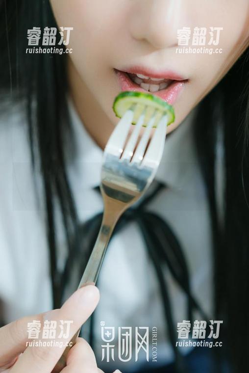 新鲜出炉，果团网图库，蜜桃成熟，种草的好时机难道不诱人？