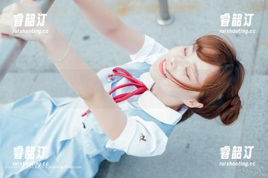 波萝社 - 图集欣赏：夏美酱，这位97级新人模特不像她的年纪！