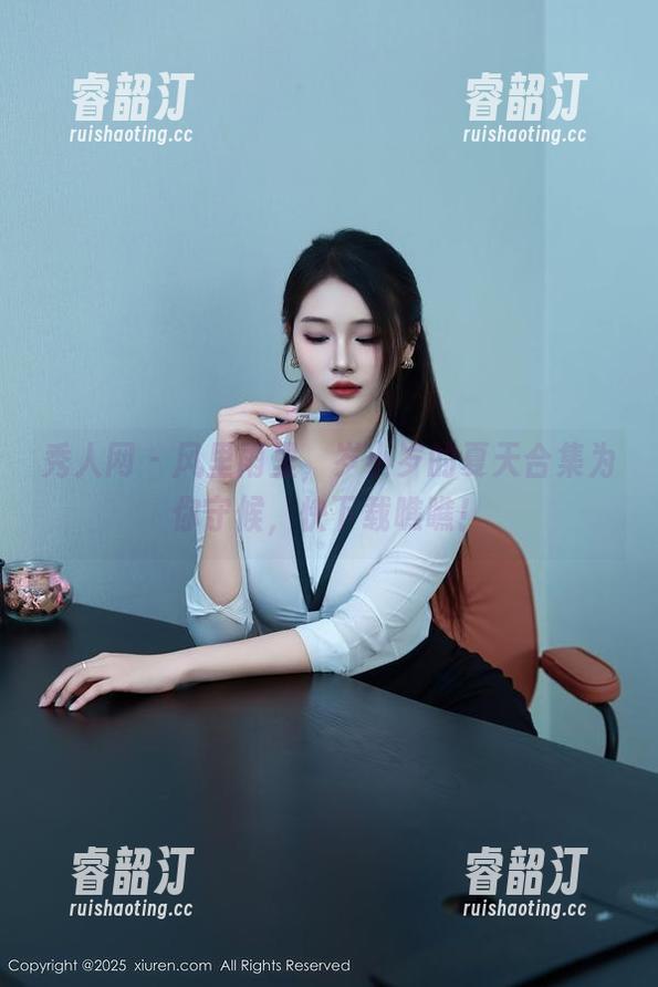 秀人网-岁小岁 秀人网 - 风里雨里,岁小岁的夏天合集为你守候,快下载瞧瞧!