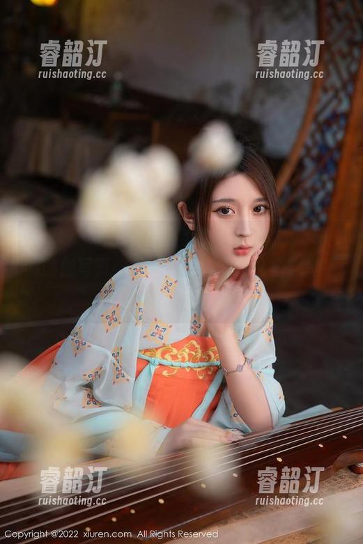 秀人网-林文文yooki 秀人网 - 打开网盘,我发现林文文yooki的瑜伽写真:天啊,我也想这么随意地“解放”自己!