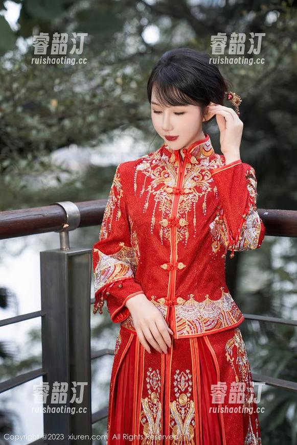 秀人网 - 谁说棉袜无聊？桃色奶酪的原图和套图来打脸！