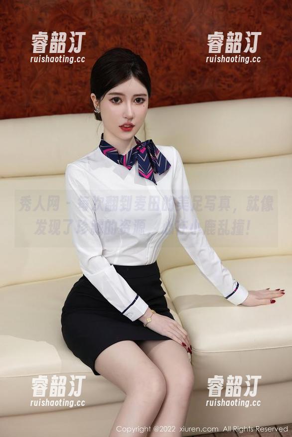 秀人网-麦田 秀人网 - 每次翻到麦田的美足写真,就像发现了珍藏的资源,心在小鹿乱撞!