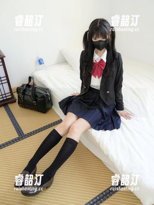 紧急企划-小恩 紧急企划 - 小恩的体操服写真,合集里的那些不太能说的事儿
