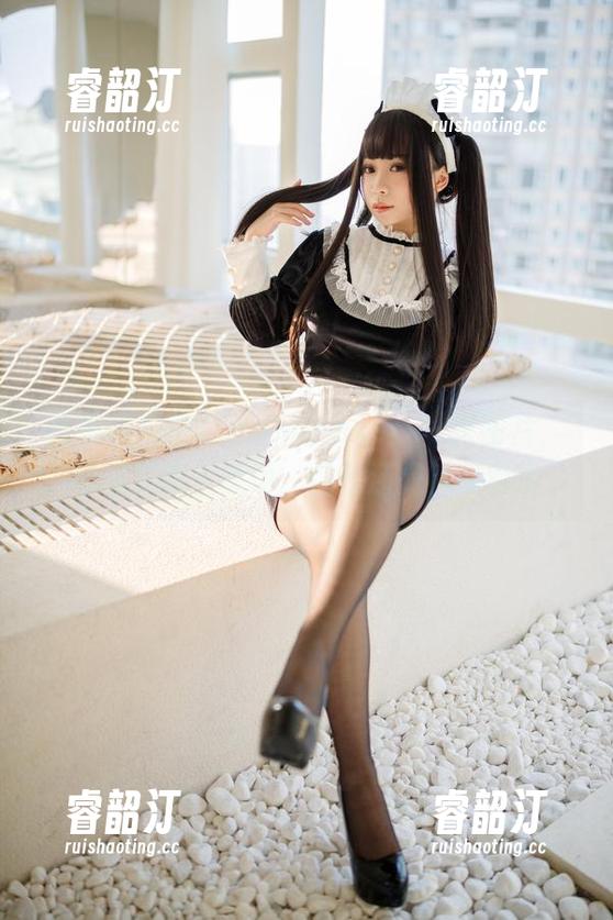 胡桃猫Kurumineko 厨娘胡桃猫Kurumineko:一张图片,勉强算得上做饭,但我还是被吸引了