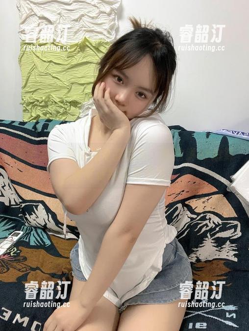 葱油饼er 微密圈 - 免费兔女郎写真:葱油饼er总算决定放给大家瞧瞧。