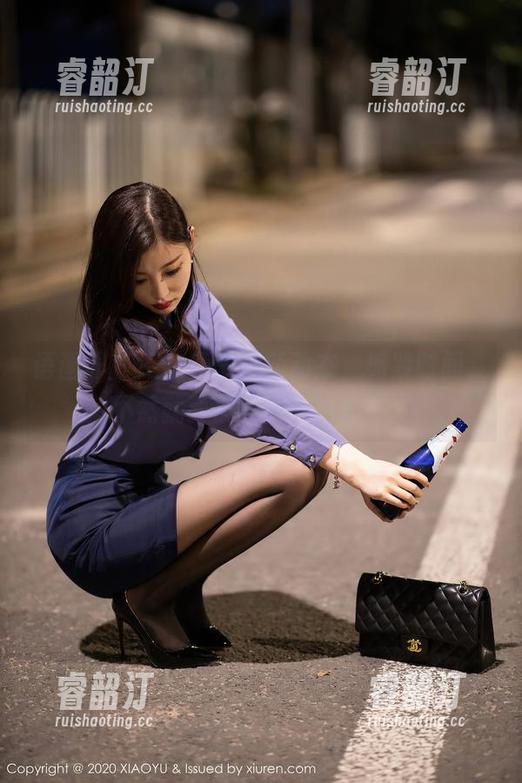 语画界-王薇薇 语画界 - 王薇薇美腿新动态,抓紧时间,不然就要被其他人抢先了。