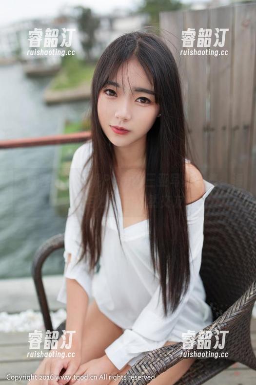 青豆客-汪佩妮Penny 青豆客 - 汪佩妮Penny三亚写真合集,海洋与沙滩的偶然交友